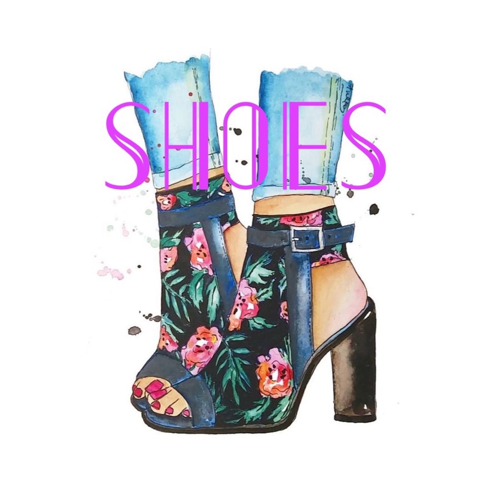 SHOES SECTION 👠👢👞👟